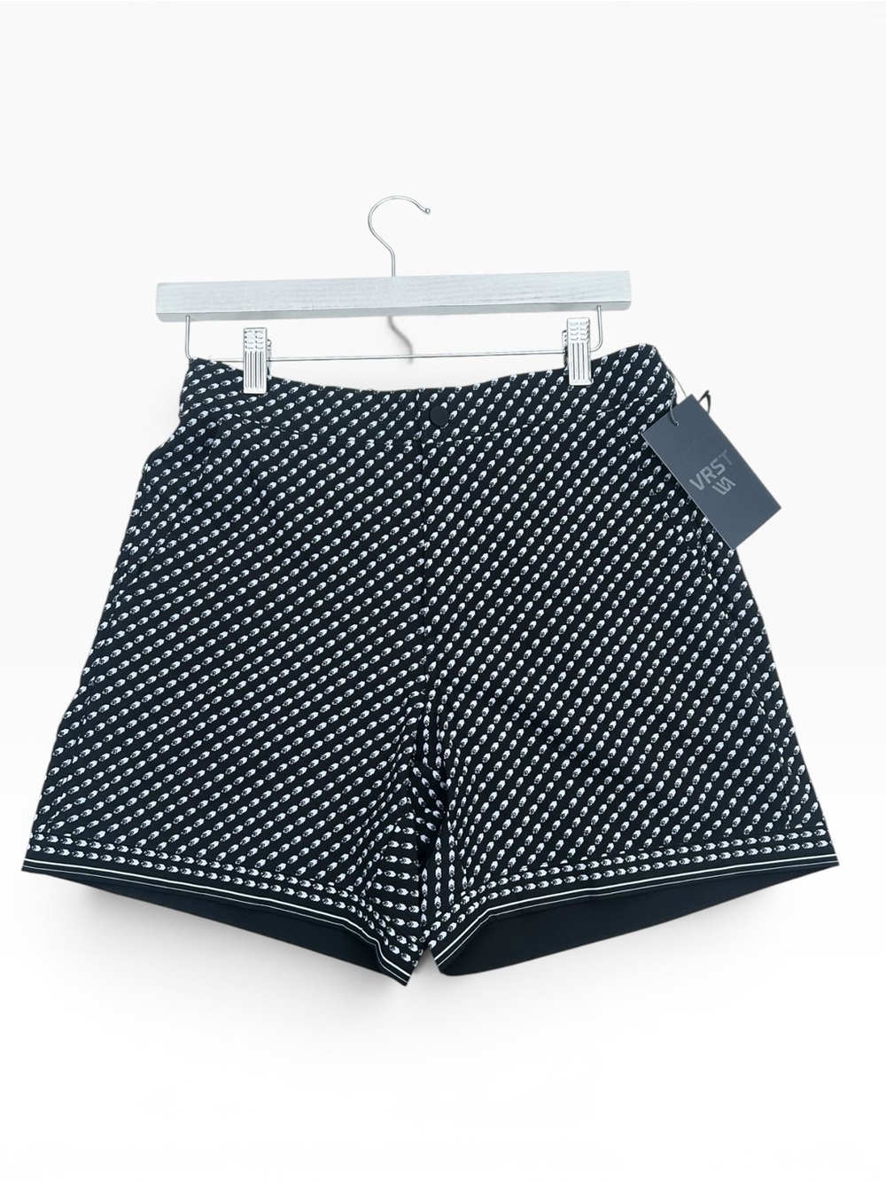VRST Men 6" Resort Short NWT Relaxed Fit Pure Black Print Small Water Repellent